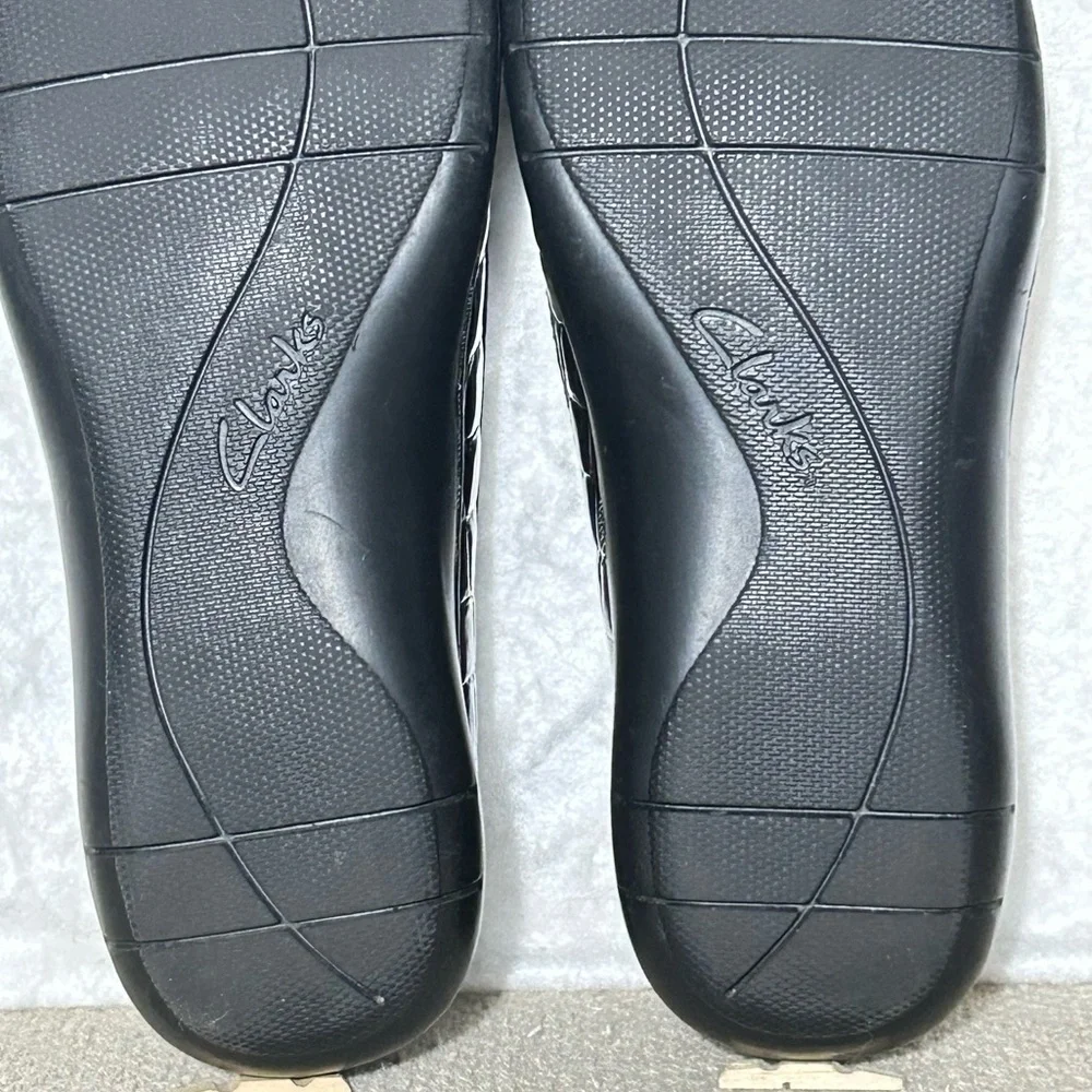 Clarks Womens Black Patent Crocodile Ashland Jam Slip On Loafer Shoes SZ 7M